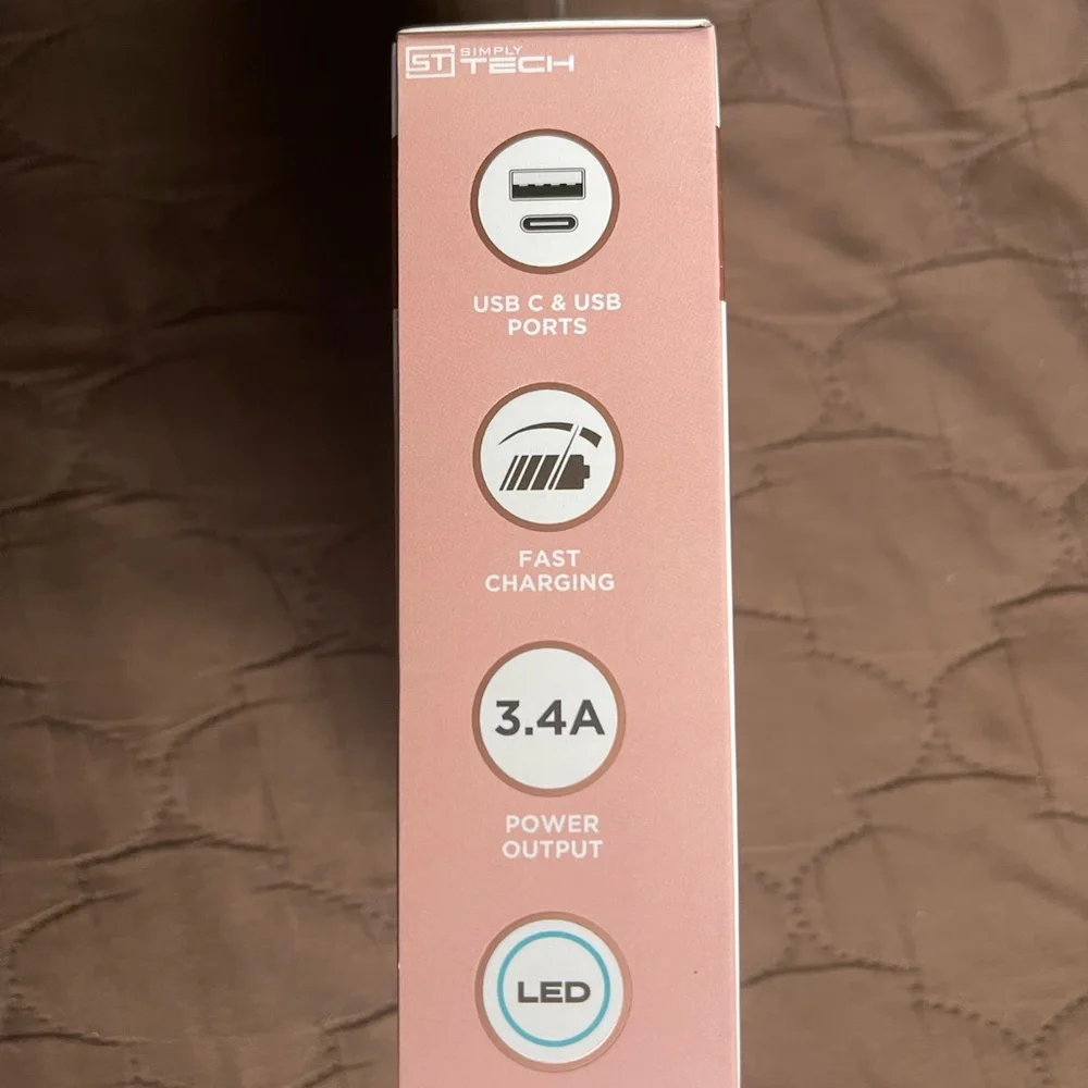 New 2 Port Rapid Car Charger With USB + USB Type C